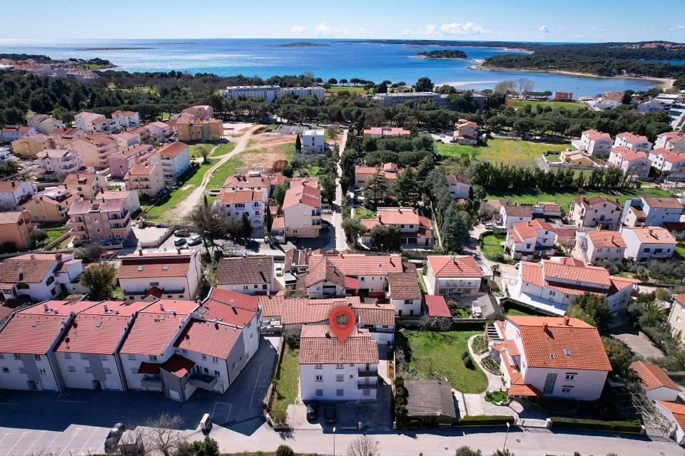 Apartmani Suhi Brod Medulin Bagian luar foto