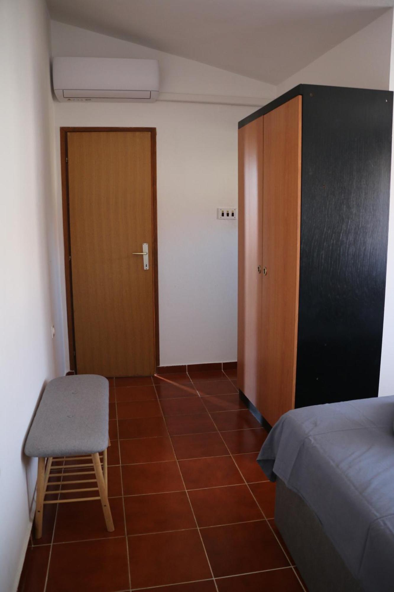 Apartmani Suhi Brod Medulin Bagian luar foto