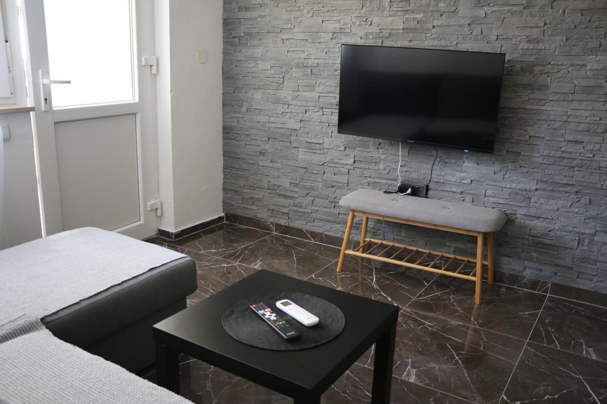 Apartmani Suhi Brod Medulin Bagian luar foto