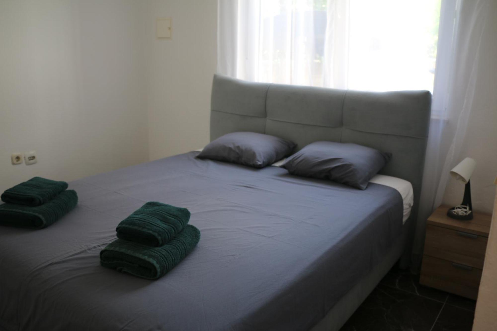 Apartmani Suhi Brod Medulin Bagian luar foto