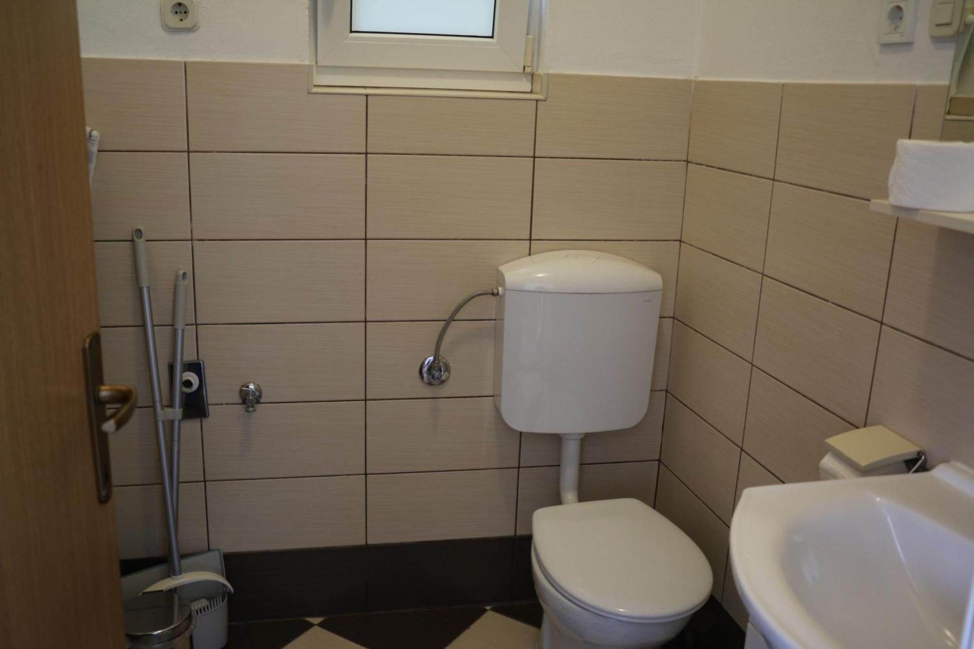 Apartmani Suhi Brod Medulin Bagian luar foto